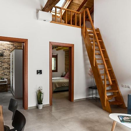 Eloise Apartments Ágios Matthaíos Dış mekan fotoğraf